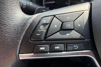 Nissan Juke 1.0 DiG-T 114 N-Connecta 5dr DCT