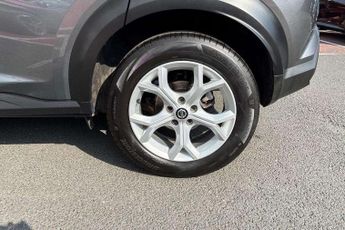 Nissan Juke 1.0 DiG-T 114 N-Connecta 5dr DCT