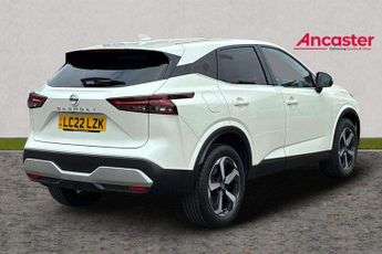 Nissan Qashqai 1.3 DiG-T MH 158 N-Connecta 5dr Xtronic