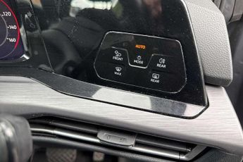 Volkswagen Golf 1.5 eTSI 150 Style 5dr DSG