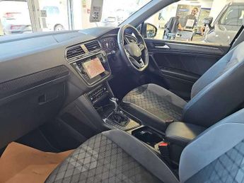 Volkswagen Tiguan 1.5 TSI 150 R-Line Edition 5dr DSG