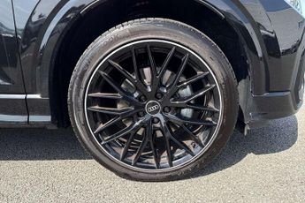 Audi Q2 35 TFSI Black Edition 5dr S Tronic