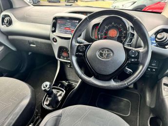 Toyota Aygo 1.0 VVT-i X-Clusiv 5dr