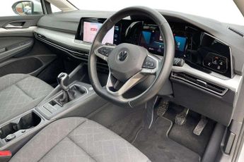 Volkswagen Golf 1.5 TSI Life 5dr