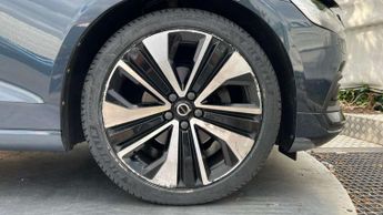 Volvo V60 2.0 D4 [190] Momentum 5dr Auto