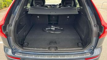 Volvo XC60 2.0 T8 455 Recharge PHEV R DESIGN Pro 5dr AWD Auto
