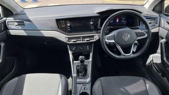 Volkswagen Polo 1.0 TSI Life 5dr