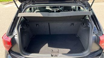 Volkswagen Polo 1.0 TSI Life 5dr