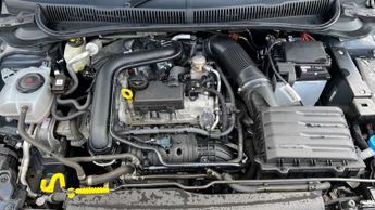 Volkswagen Polo 1.0 TSI Life 5dr