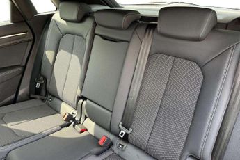 Audi Q3 35 TFSI S Line 5dr S Tronic [Tech Pack]