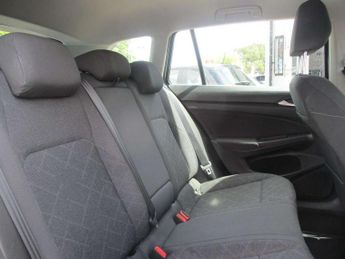 Volkswagen Golf Estate 1.0 eTSI Life 5dr DSG