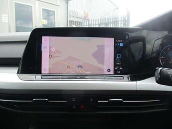 Volkswagen Golf Estate 1.0 eTSI Life 5dr DSG