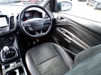 Ford Kuga 1.5 TDCi ST-Line 5dr 2WD