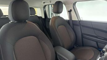 MINI Countryman 1.5 Cooper Classic 5dr Auto [Comfort/Nav+ Pack]