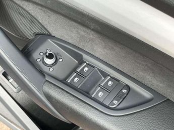Audi Q5 45 TFSI Quattro S Line 5dr S Tronic