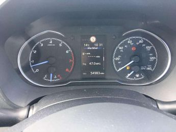 Toyota Yaris 1.5 VVT-i Blue Bi-tone 5dr