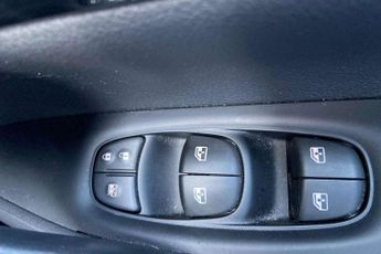 Nissan Qashqai 1.3 DiG-T Acenta Premium 5dr