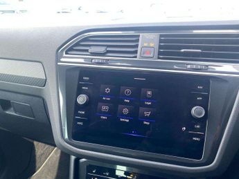 Volkswagen Tiguan 2.0 TDI 200 4Motion R-Line 5dr DSG