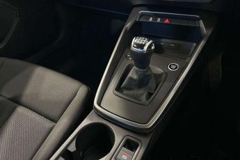 Audi A3 30 TFSI Technik 5dr