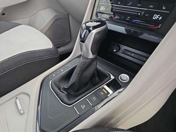 Volkswagen Tiguan 1.5 TSI 150 Elegance 5dr DSG