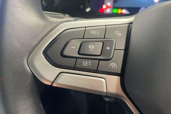 Volkswagen Golf 1.5 eTSI 150 Style 5dr DSG