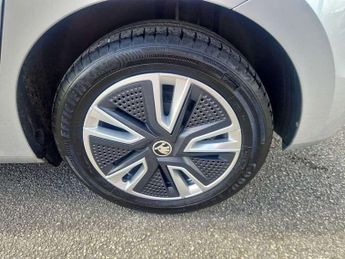 Skoda Fabia 1.0 TSI 110 SE L 5dr DSG