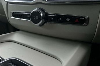 Volvo XC60 2.0 D4 Momentum 5dr AWD Geartronic