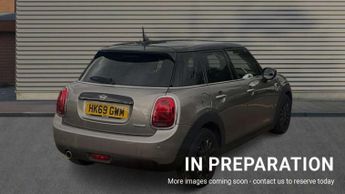 MINI Hatchback 5dr 1.5 Cooper Classic II 5dr Auto