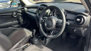 MINI Hatchback 5dr 1.5 Cooper Classic II 5dr Auto