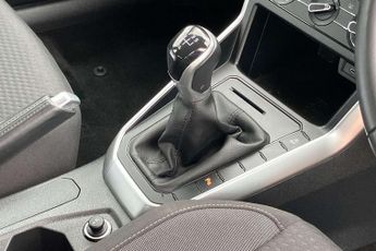 Volkswagen Polo 1.0 TSI Life 5dr