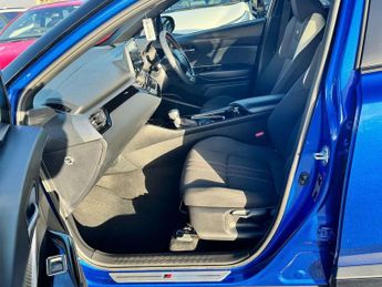 Toyota C-HR 1.8 Hybrid GR Sport 5dr CVT