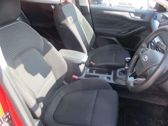 Ford Focus Estate 1.0 EcoBoost Titanium 5dr