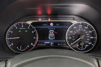 Nissan Juke 1.0 DiG-T N-Connecta 5dr DCT