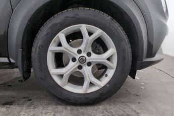 Nissan Juke 1.0 DiG-T N-Connecta 5dr DCT