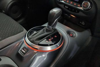 Nissan Juke 1.0 DiG-T N-Connecta 5dr DCT