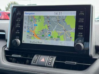 Toyota RAV4 2.5 VVT-i Hybrid Design 5dr CVT 2WD