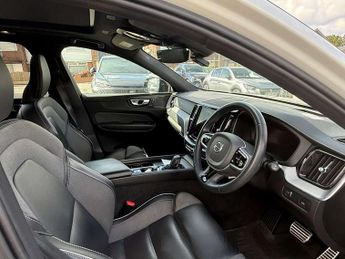 Volvo XC60 2.0 B4D R DESIGN Pro 5dr AWD Geartronic