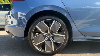 Volkswagen Golf 2.0 TDI 150 R-Line 5dr DSG