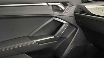 Audi Q3 35 TDI Black Edition 5dr S Tronic [20" Alloy]
