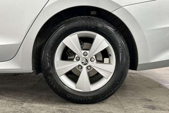 Skoda Octavia Estate 1.0 TSI SE 5dr