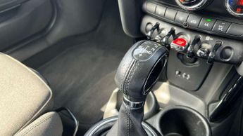 MINI Hatchback 1.5 Cooper D 3dr Auto
