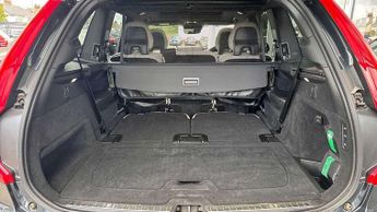 Volvo XC90 2.0 T8 Recharge PHEV R DESIGN Pro 5dr AWD Auto