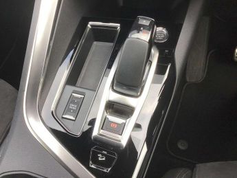 Peugeot 3008 1.6 Hybrid4 300 GT 5dr e-EAT8