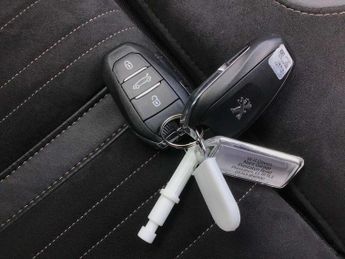 Peugeot 3008 1.6 Hybrid4 300 GT 5dr e-EAT8