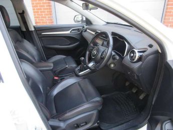 MG ZS 1.5 VTi-TECH Exclusive 5dr