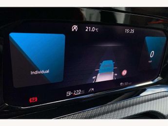 Volkswagen Golf 1.5 TSI R-Line 5dr