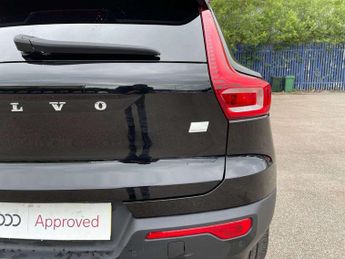 Volvo XC40 Recharge 1.5 T4 Recharge PHEV R DESIGN 5dr Auto