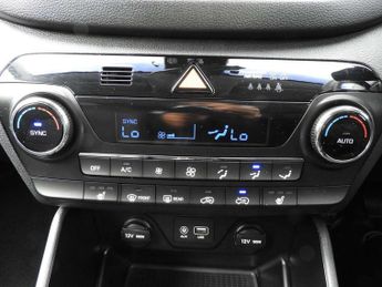 Hyundai Tucson 1.6 GDi Blue Drive SE 5dr 2WD