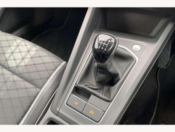 Volkswagen Golf 1.5 TSI R-Line 5dr
