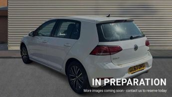 Volkswagen Golf 1.6 TDI SE [Nav] 5dr
